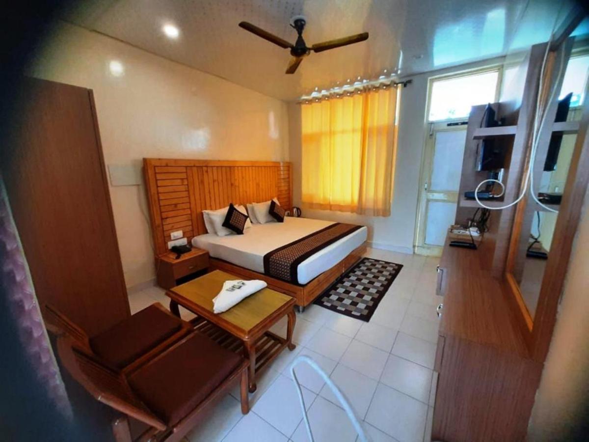 Pops Resort ปาแลมปูร์ ภายนอก รูปภาพ