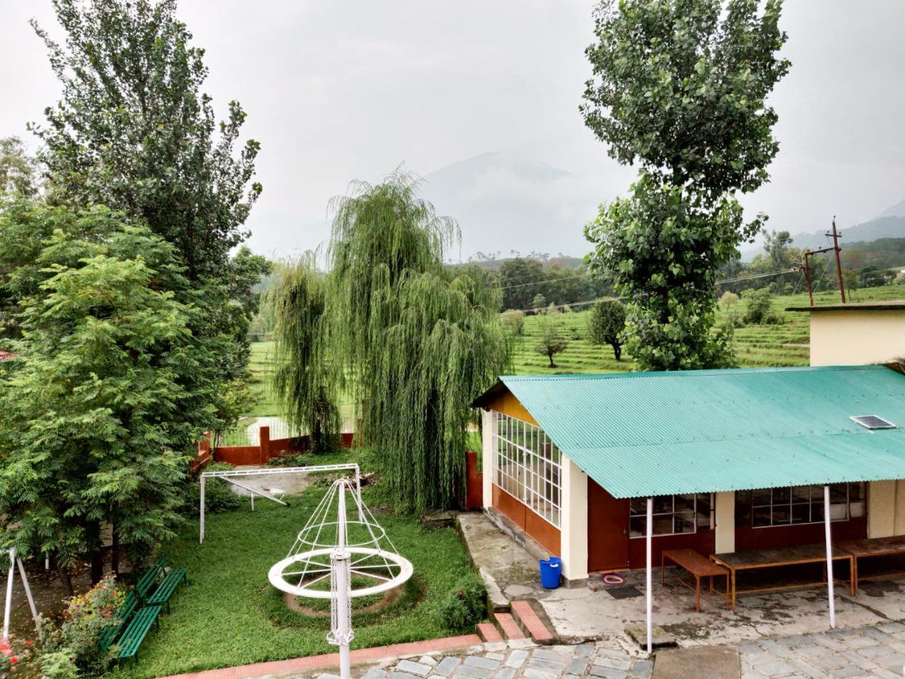 Pops Resort ปาแลมปูร์ ภายนอก รูปภาพ